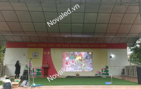 Màn hình led ngoài trời được Novaled bàn giao cho khách hàng sử dụng